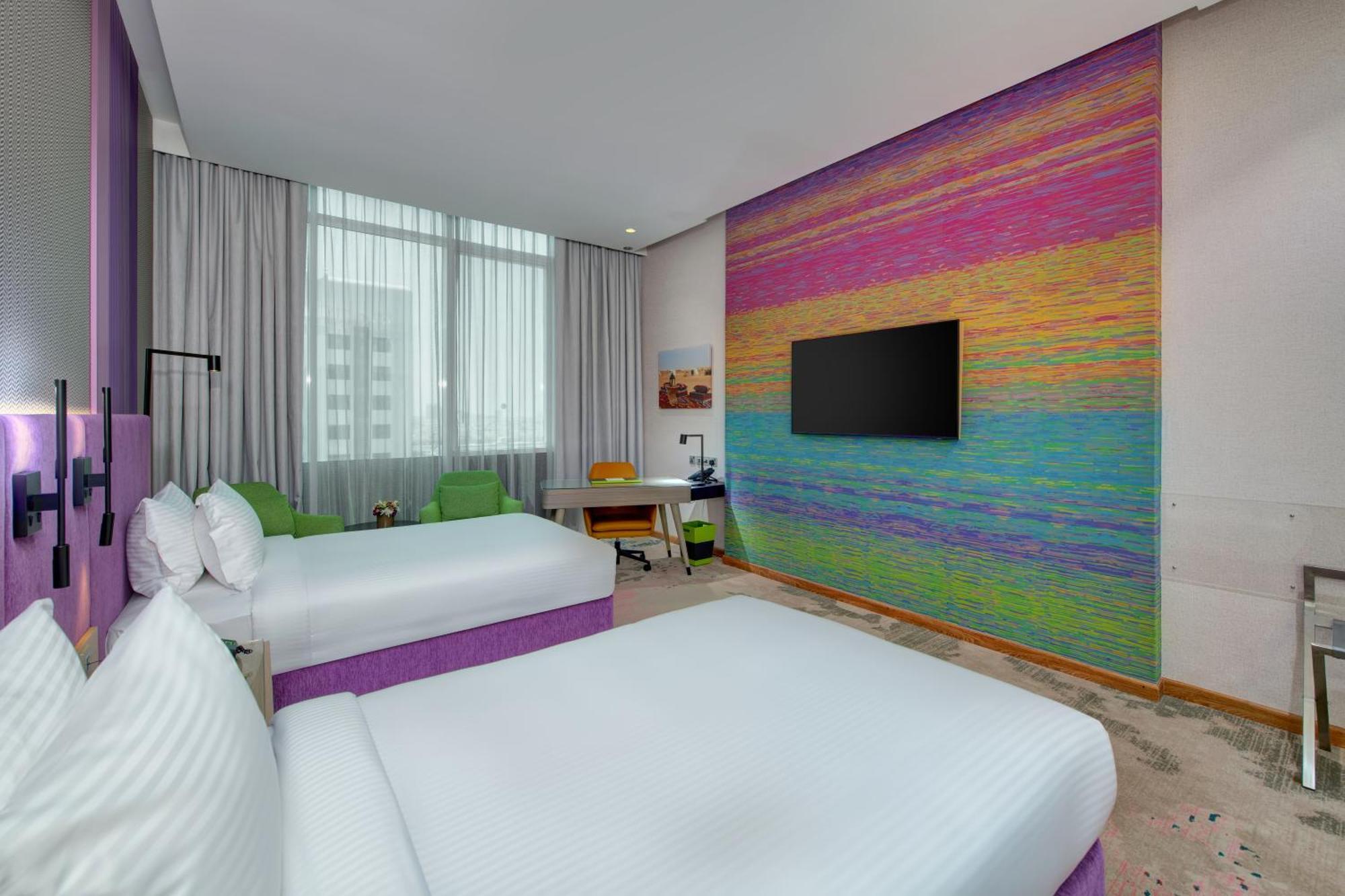 La Quinta By Wyndham Abu Dhabi Al Wahda Hotel Exterior photo