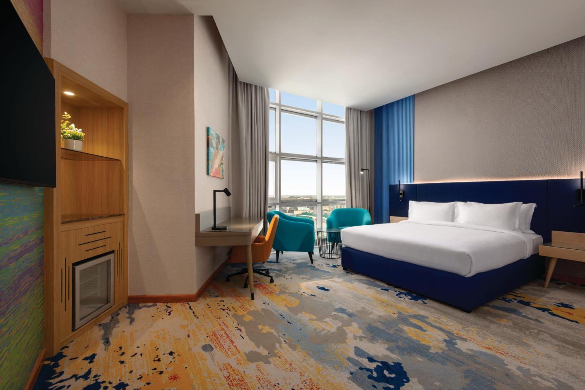 La Quinta By Wyndham Abu Dhabi Al Wahda Hotel Exterior photo